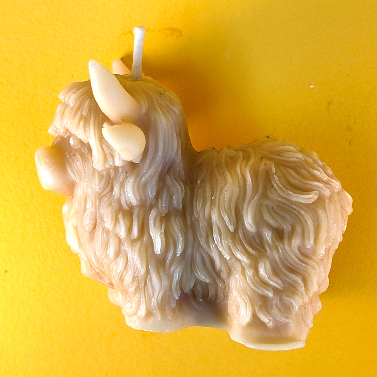 Highland Cow Candle