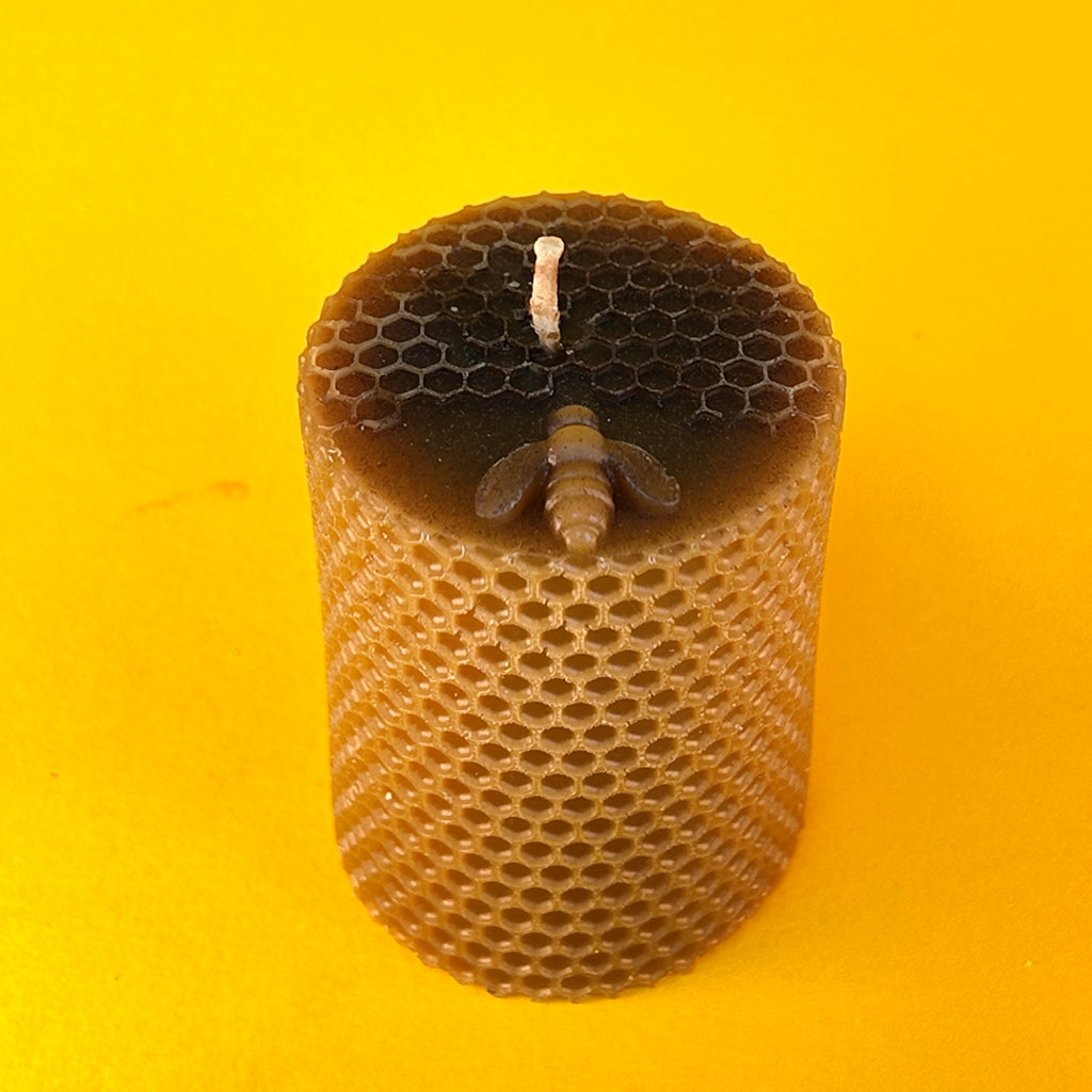 Round Honeycomb Candle