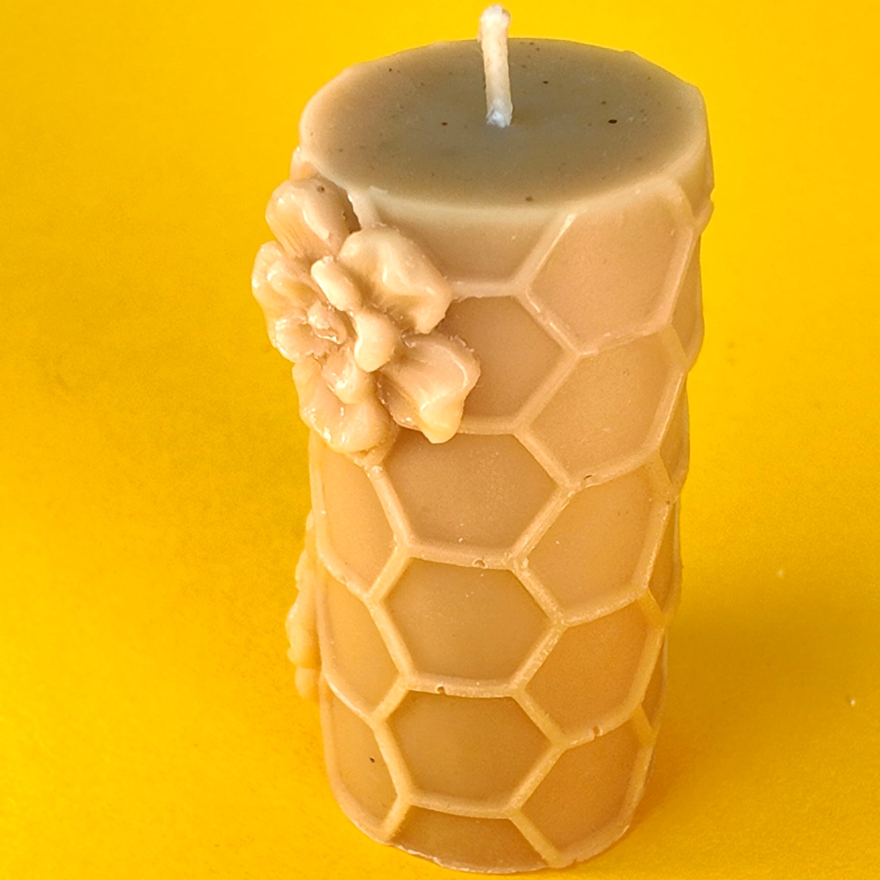 Flowers on Honeycomb 1